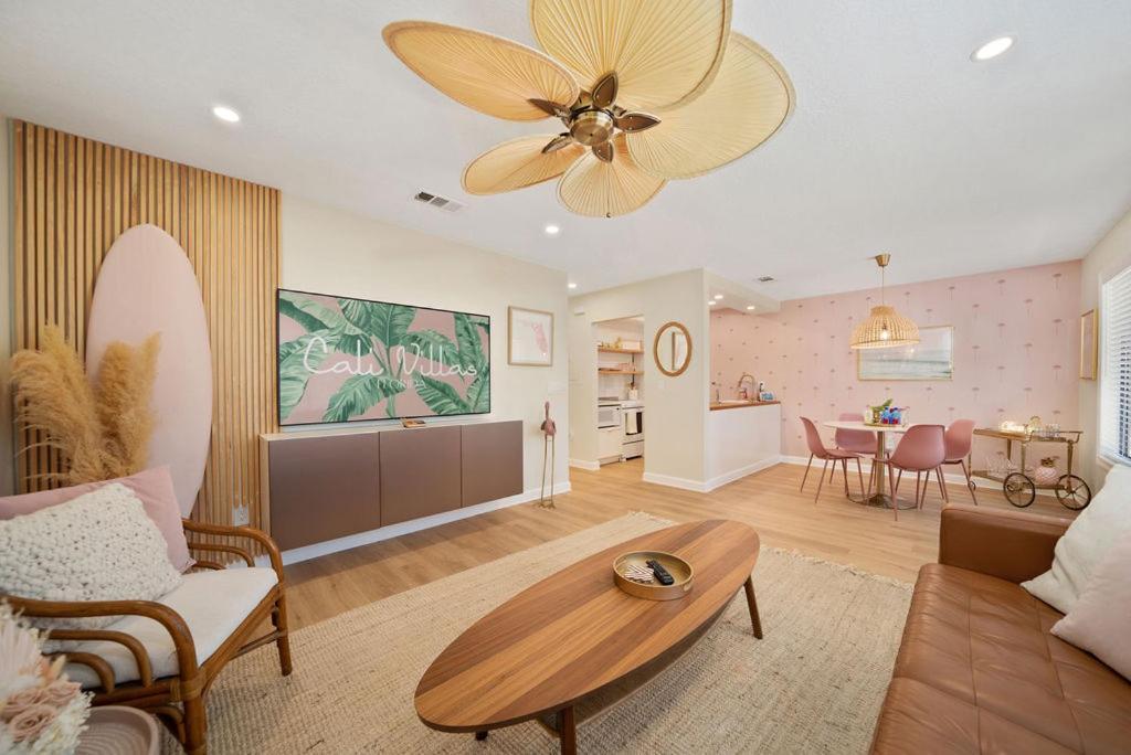 Luxury Villa 3 Blocks From The Beach With Pool A Fire Pit And Outdoor Oasis 케이프커네버럴 외부 사진